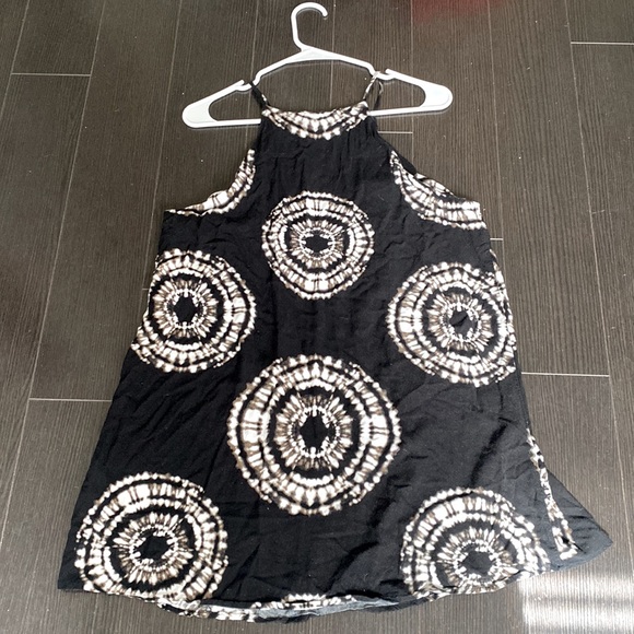 Forever 21 Black & White Tie Dye Sun Dress - Picture 4 of 11